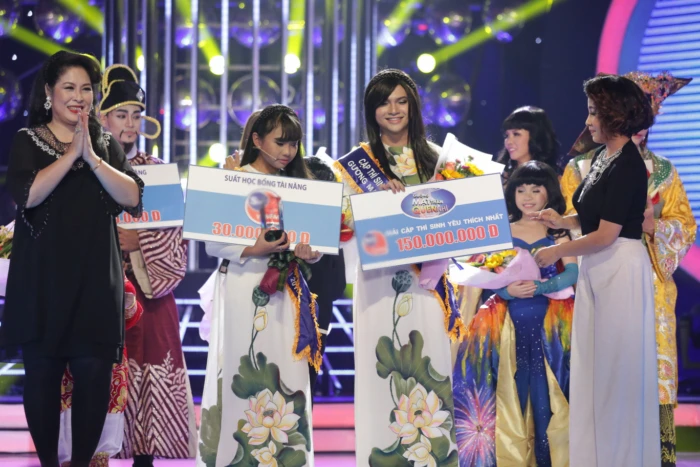 Giải ba là Gia Quý- Khánh Ngọc, và giải tư dành cho Phương Mỹ Chi –Nam Cường, cặp đôi cũng giành được giải phụ “Cặp thí sinh được yêu thích nhất”.