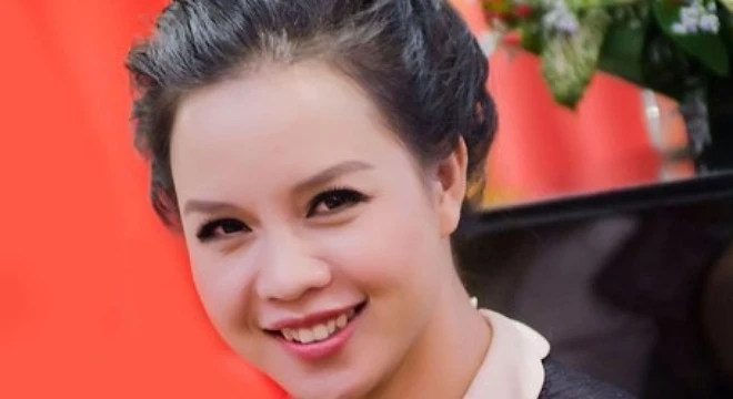 Á hậu Ngọc Oanh bỏ showbiz và bí mật thân thế chưa từng tiết lộ