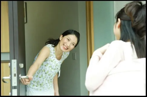 Chọn người xông nhà, đất đầu năm xuân Ất Mùi 2015 sao cho đúng - Ảnh 3