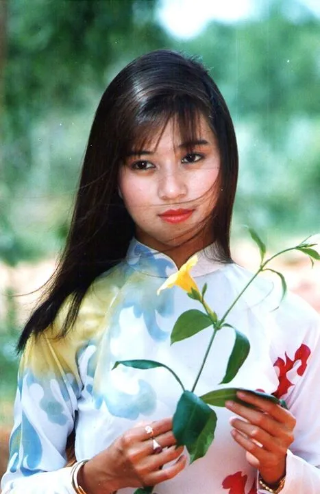 Diệu Ái, Diễm Hương, Y Phụng, thập niên 90, thái san, diễn viên Diệu Ái, Diễm Hương, Y Phụng, thập niên 90, thái san, diễn viên