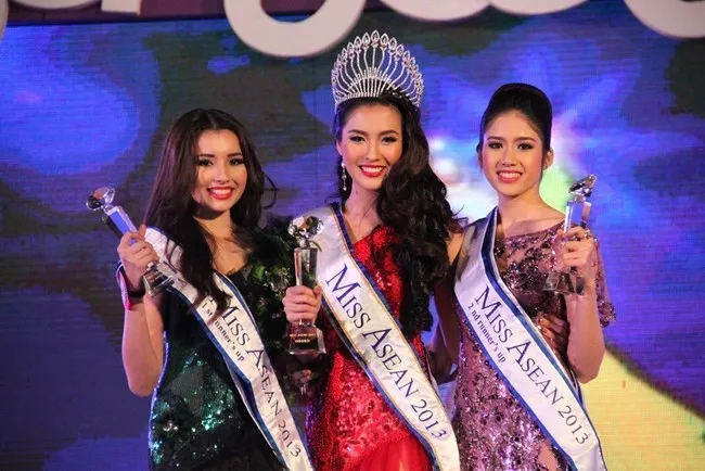 Vẻ đẹp trong sáng của á hậu Đồng Thanh Vy 