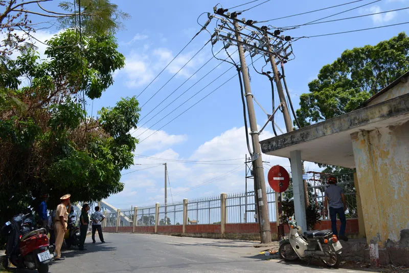 Toàn cảnh vụ sập cầu Ghềnh qua ảnh ảnh 10