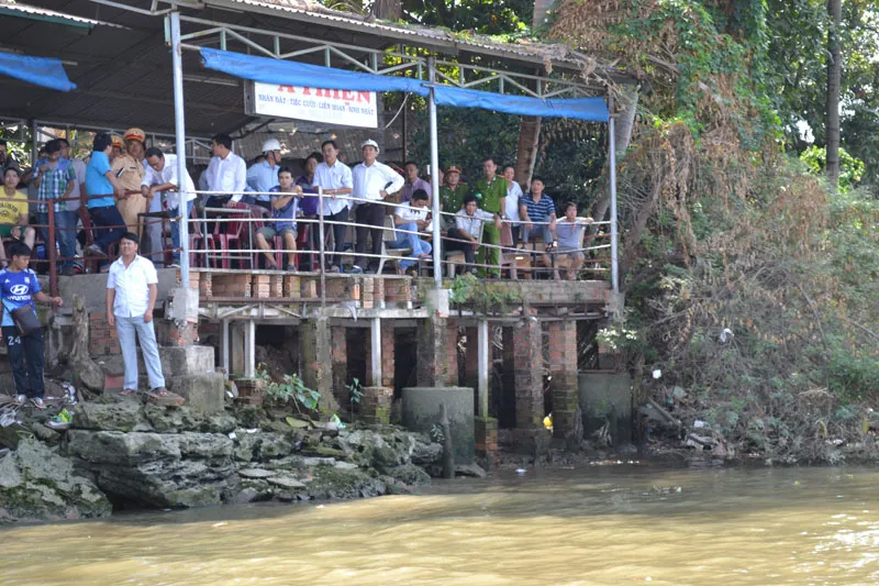 Toàn cảnh vụ sập cầu Ghềnh qua ảnh ảnh 13