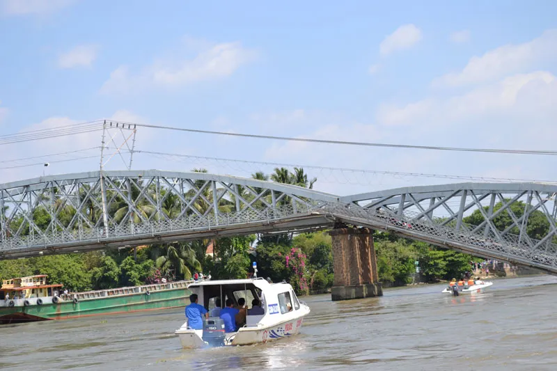 Toàn cảnh vụ sập cầu Ghềnh qua ảnh ảnh 7