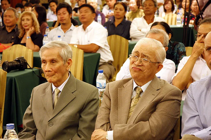 GS Trịnh Xuân Thuận được Quỹ Phan Châu Trinh vinh danh ảnh 2