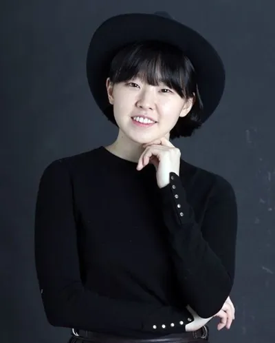 Nữ diễn viên Lee Min Ji. Nữ diễn viên Lee Min Ji.