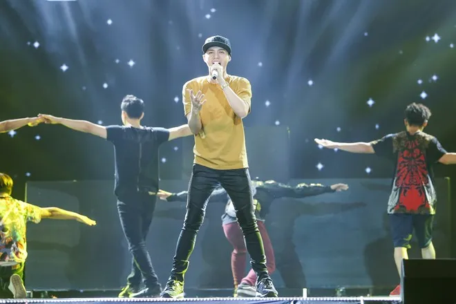 Noo Phuoc Thinh tro thanh quan quan The Remix mua 2 hinh anh