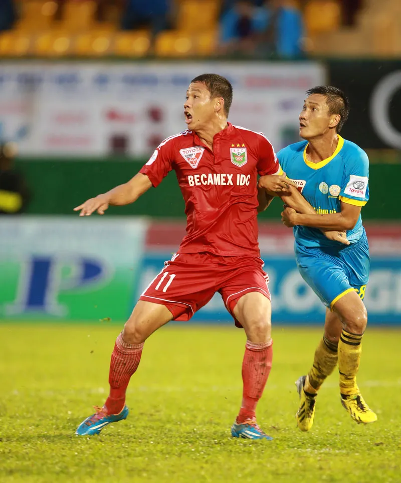 Công Vinh không thi đấu ở AFC: Đau chân hay đau đầu? ảnh 2