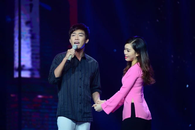 Trung Quang đăng quang Thần tượng Bolero 