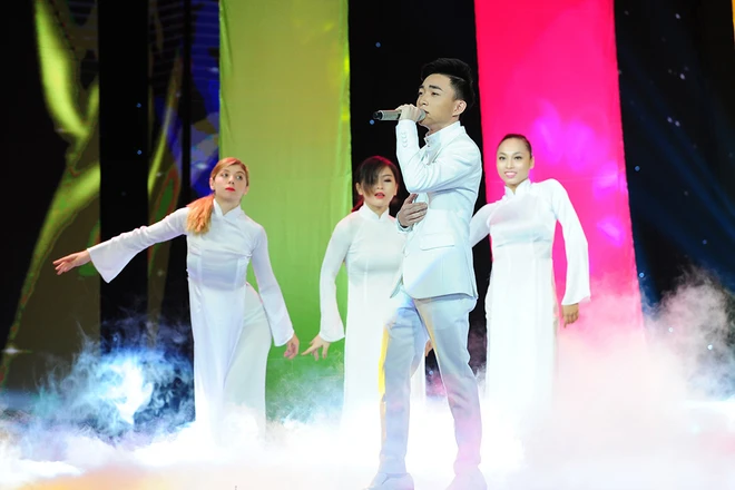 Hot boy của Đan Trường là quán quân 'Thần tượng Bolero'