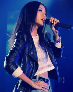 Suboi performing in Ho Chi Minh City in December 2013 cropped.png