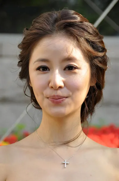 lam-tam-nhu-tu-nguoi-mau-noi-y-toi-my-nhan-40-tuoi-thanh-dat-9