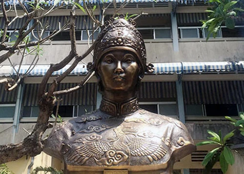 Vùng đất sản sinh hoàng hậu, đệ nhất phu nhân nổi tiếng trời Nam ảnh 1