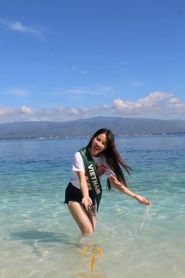 Hình ảnh khó quên trong hành trình Miss Earth của Nam Em 
