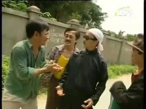 Nghệ sĩ Quang Tèo, Giang Còi và NSƯT Phạm Bằng trong một tiểu phẩm hài. Ảnh VTC