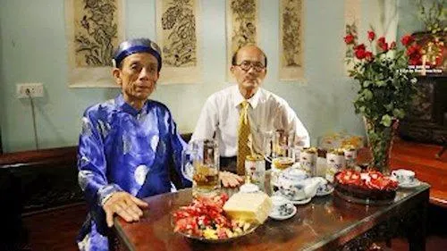 Nghệ sĩ ưu tú Phạm Bằng và cố nghệ sĩ ưu tú Văn Hiệp. Ảnh VIETNAMNET