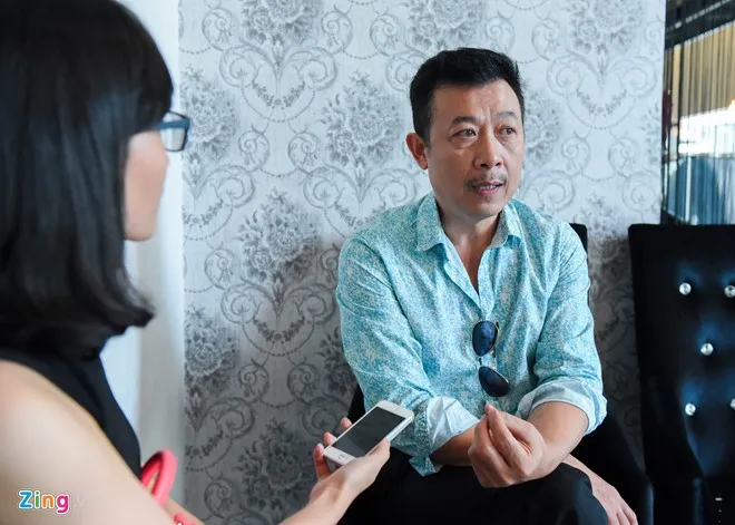 Vân Sơn lên tiếng tin phá sản, mâu thuẫn với Hoài Linh ảnh 2 Van Son len tieng ve tin pha san va mau thuan voi Hoai Linh hinh anh 2