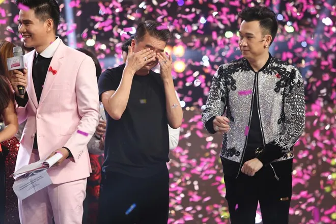 Học trò Mr Đàm đăng quang 'Tuyệt đỉnh song ca' ảnh 4 Mr. Dam bat khoc khi soai ca tho ho thang 500 trieu dong hinh anh 3