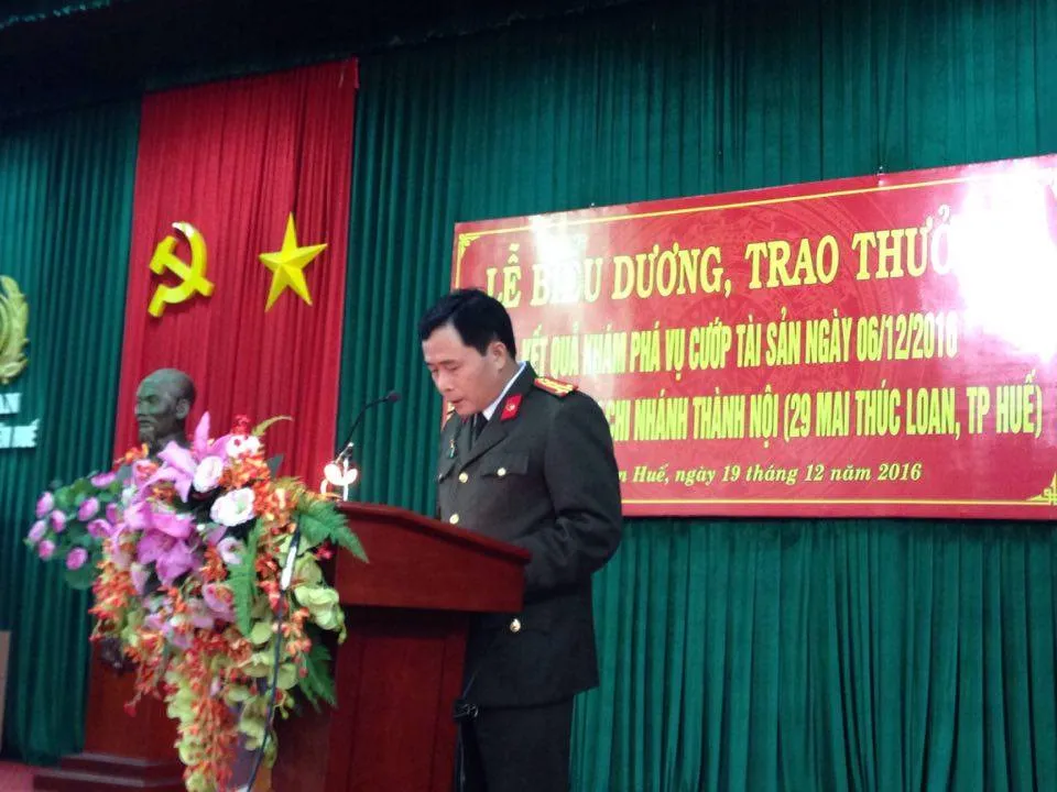 Vụ cướp Ngân hàng BIDV ở Huế:Khen thưởng ban chuyên án ảnh 2