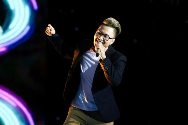 Tac gia 'Ong ba anh' duoc de cu Lan Song Xanh 2016 hinh anh 1