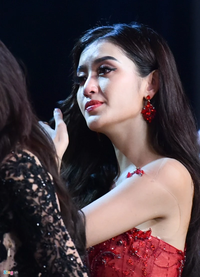 Huyền My dừng chân ở top 10 Hoa hậu Hoà bình Thế giới - ảnh 6