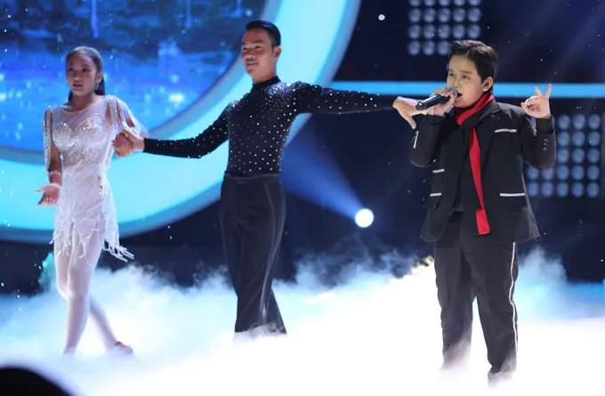 Thụy Bình đoạt quán quân Gương mặt thân quen nhí 2017 ảnh 1 be-thuy-binh-doat-quan-quan-guong-mat-than-quen-nhi-2017