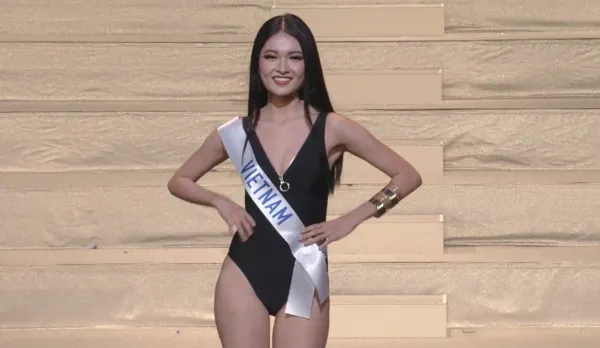 Ngắm Thùy Dung mặc bikini chung kết Hoa hậu Quốc tế ảnh 3