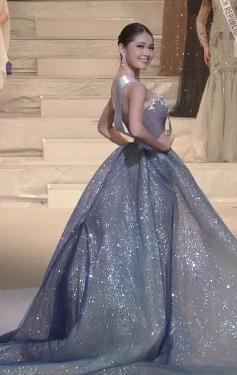 Ngắm Thùy Dung mặc bikini chung kết Hoa hậu Quốc tế ảnh 9