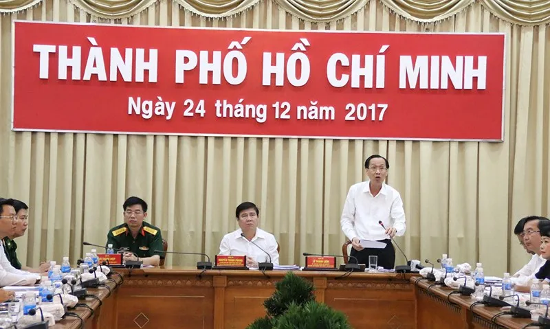 MobiFone cảnh báo người dân TP.HCM về bão số 16 ảnh 1 TPHCM khẩn cấp ứng phó với bão 16, giật cấp 13 - ảnh 2