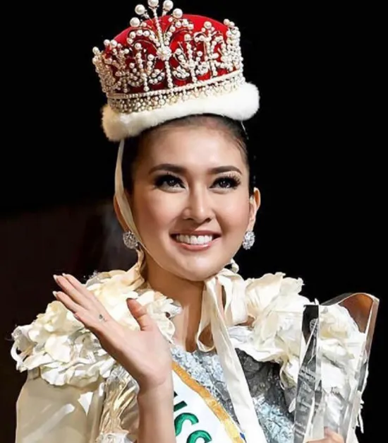 Thái Lan có 2 trong số 10 người đẹp nhất hành tinh ảnh 3