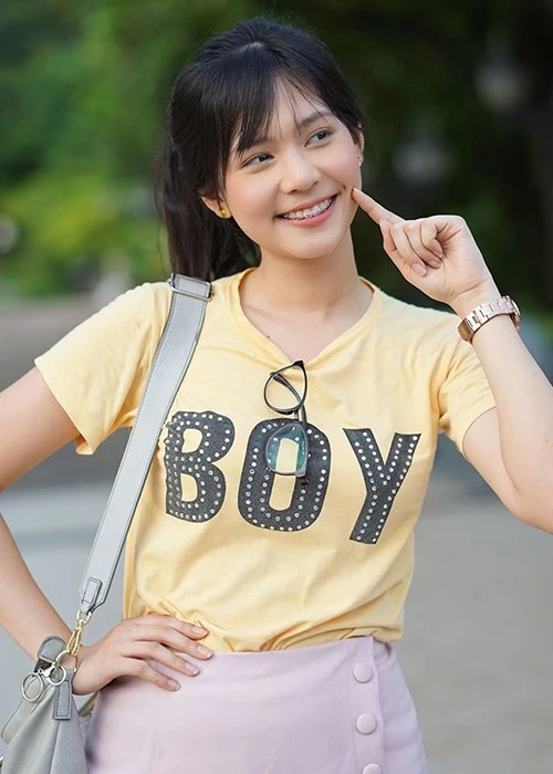 Ngắm nhan sắc 25 tuổi của tân Hoa hậu Quốc tế 2019 ảnh 13