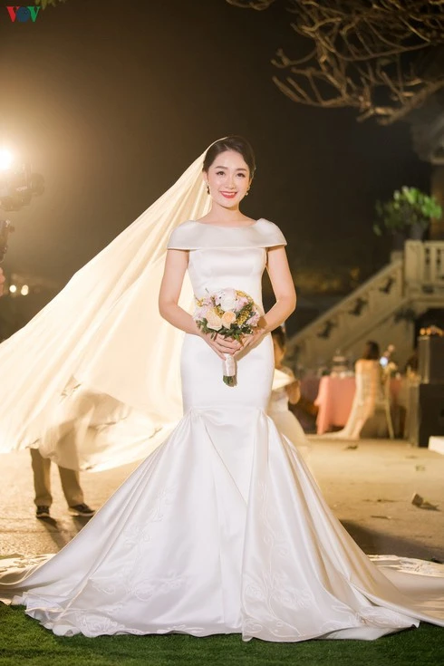 Chùm ảnh đám cưới biên tập viên Thu Hà của VTV ảnh 7