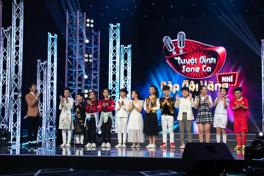 Long Nhật kêu trời vì Đức Vĩnh, Quỳnh Anh hát quá hay ảnh 1 Long Nhật kêu trời vì Đức Vĩnh, Quỳnh Anh hát quá hay ảnh 1