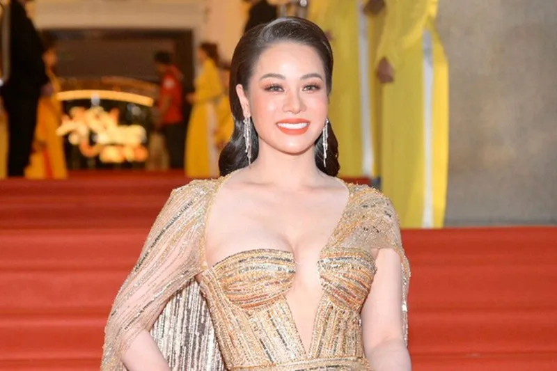 Nhật Kim Anh nhận lại 60 cây vàng sau vụ bị mất trộm - ảnh 1