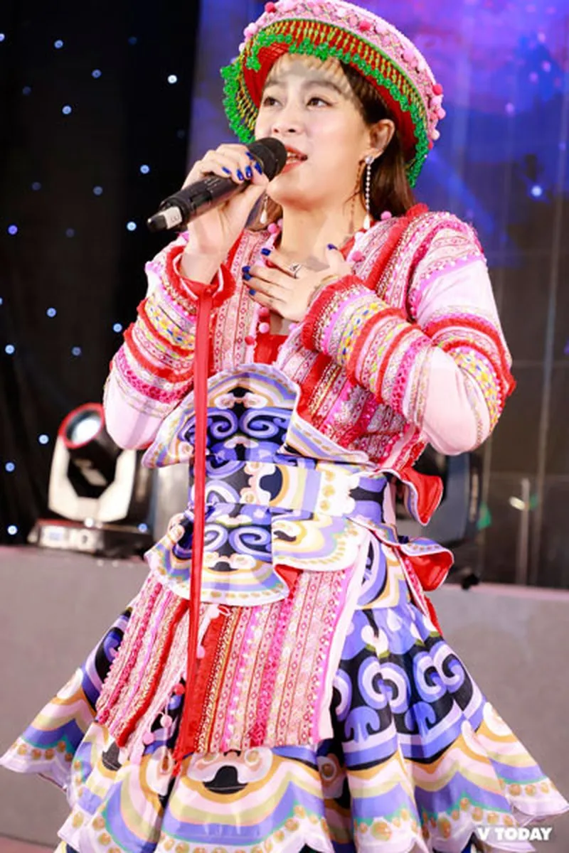 Hoàng Thùy Linh thắng lớn ở Làn Sóng Xanh 2019 ảnh 1 Mai Vàng 2019 vinh danh Hoàng Thùy Linh - ảnh 1