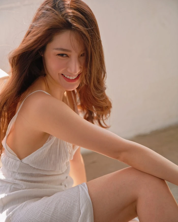 Diễm My 9X gợi cảm, quyến rũ ở tuổi 30 ảnh 14