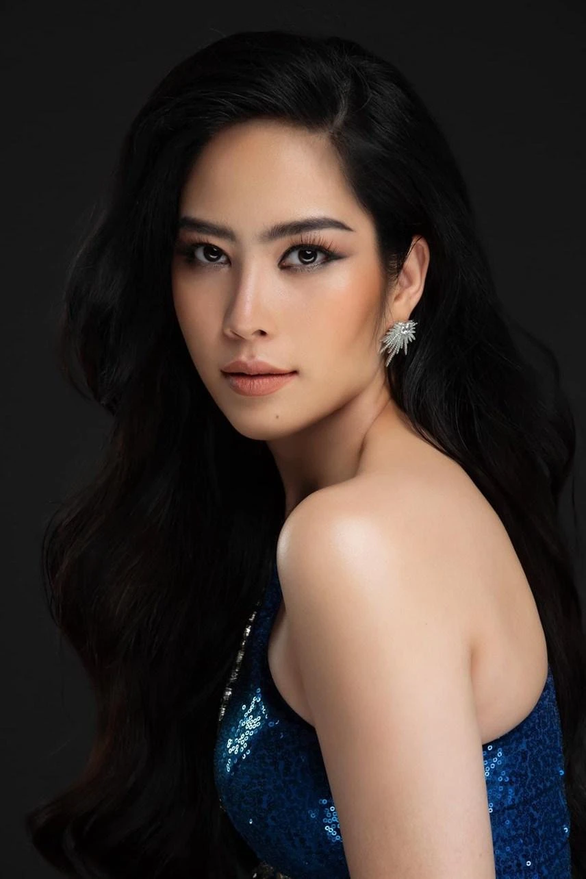 Ngắm nhan sắc hoa khôi Nam Em ứng cử viên nặng ký Miss World Vietnam 2022 ảnh 2