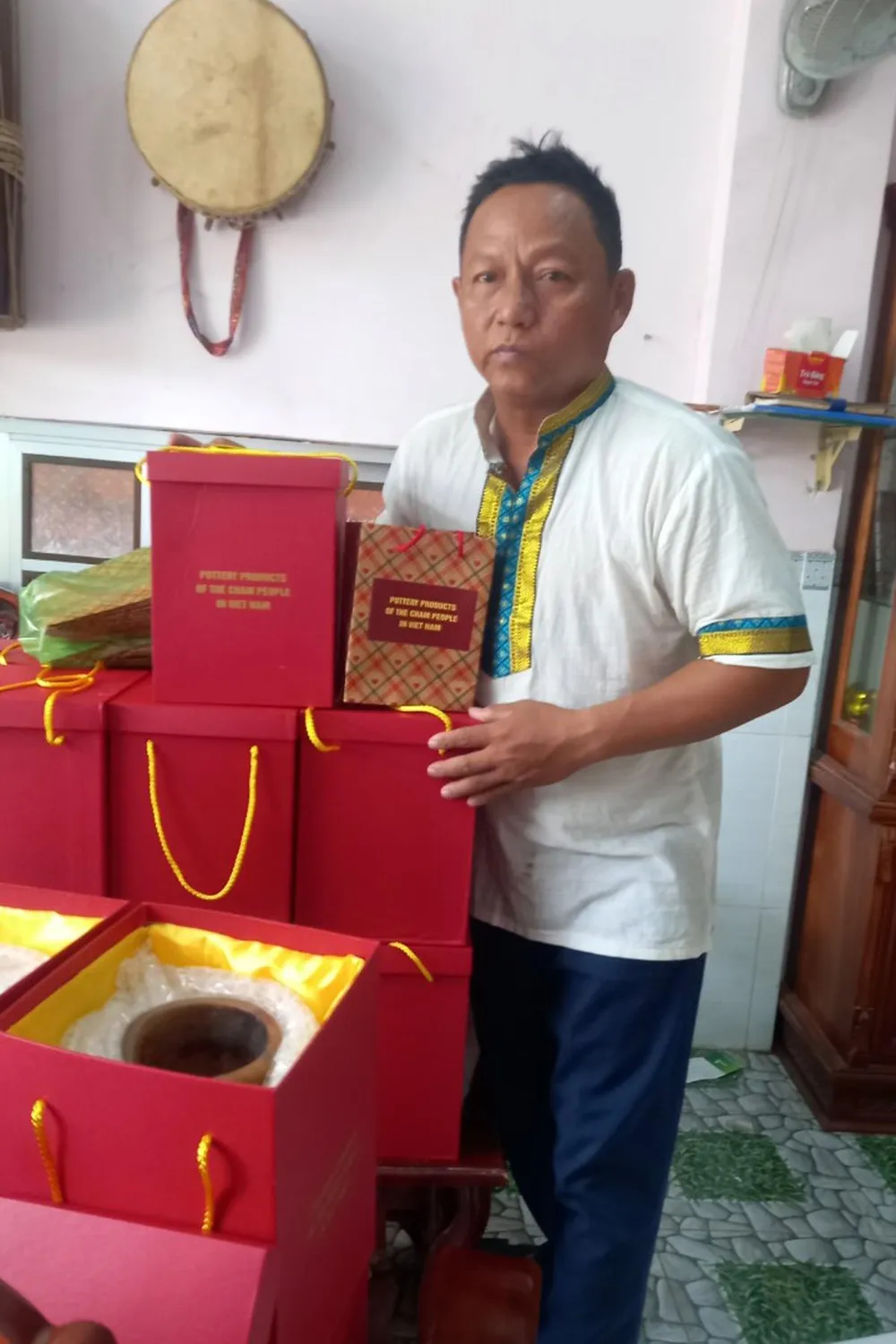 Gốm Chăm Bàu Trúc theo Đoàn Việt Nam sang Ma-rốc