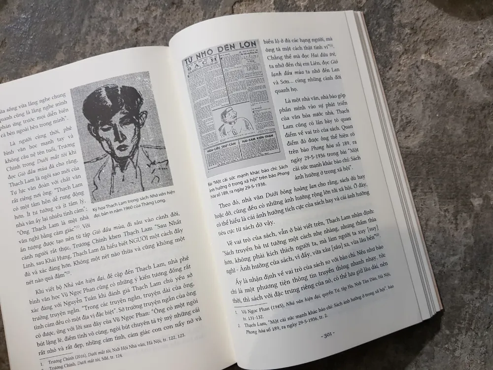 Trang sách viết về quan điểm của nhà văn Thạch Lam đối với việc đọc sách trong tác phẩm Những con chữ ngoài trang sách. ẢNH: K.T.
