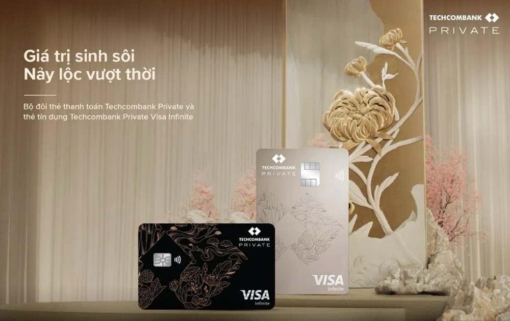 Bộ đôi thẻ thanh toán quốc tế Techcombank Private & thẻ tín dụng Techcombank Private Visa Infinite.jpg