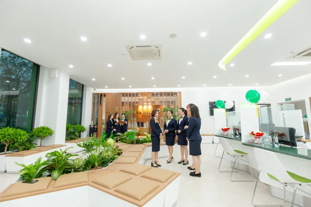 Trụ sở các chi nhánh mới của Vietcombank có thiết kế hiện đại, nhiều không gian xanh. vietcombank-khai-truong-nhieu-chi-nhanh-moi-mo-rong-mang-luoi-phuc-vu-khach-hang.jpeg