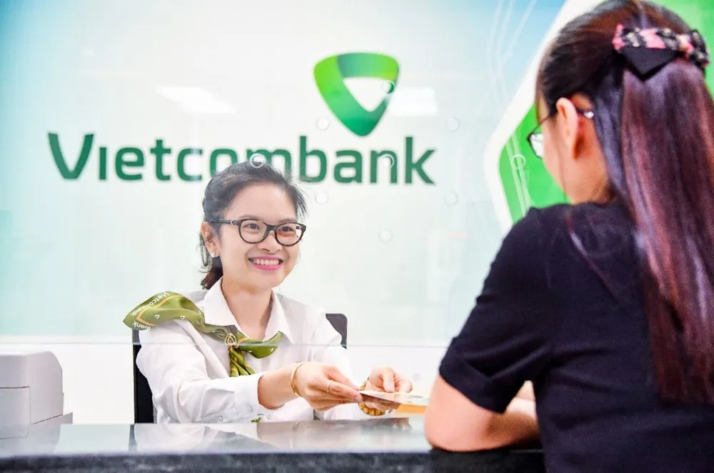 Vietcombank dành tặng khách hàng hơn 61.000 phần quà nhân dịp sinh nhật 61 năm.jpg