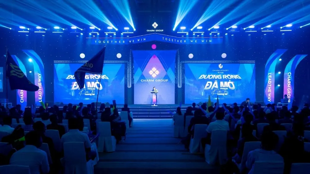 Lễ ra quân “Lead The Way” quy tụ gần 1.000 chuyên viên kinh doanh.jpg