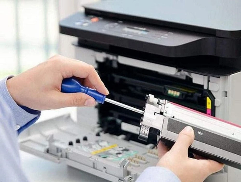 Thay mực in tại nhà tiện lợi, nhanh chóng. Thay mực máy in tại Máy Tính Hoàng Hà – Uy tín tạo thương hiệu.jpg