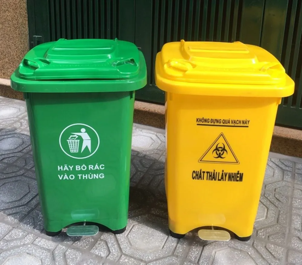 Nên chọn thùng rác nhựa có dung tích, mẫu mã phù hợp với từng khu vực. Nên chọn thùng rác nhựa có dung tích, mẫu mã phù hợp với từng khu vực.jpg