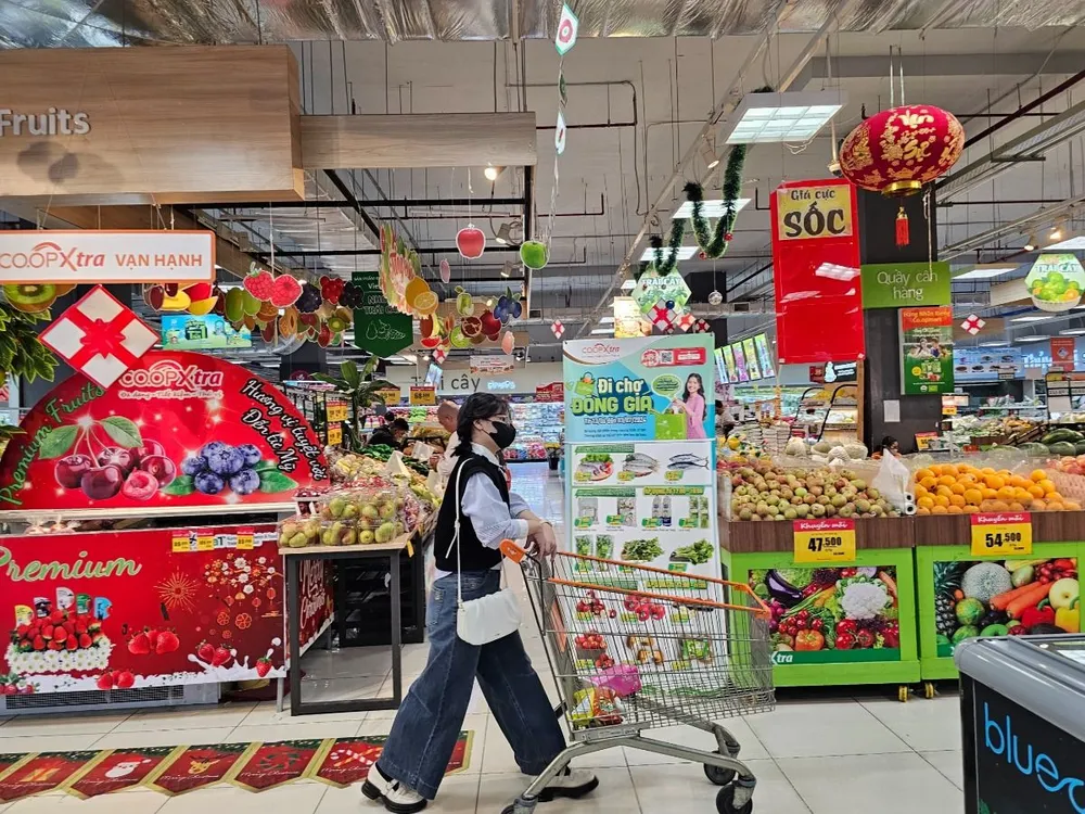 Chương trình “Đi chợ đồng giá” với các mặt hàng chỉ từ 7.000 đồng. Đến Co.opmart, Co.opXtra đi chợ đồng giá chỉ từ 7.000 đồng.jpg