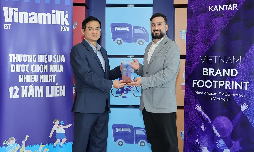 Vinamilk ‘chiếm sóng’ nhiều bảng xếp hạng về thương hiệu được chọn mua nhiều nhất 2024.JPG