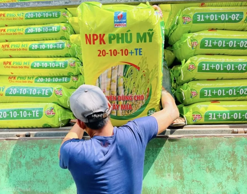 PVFCCo đã tích cực phát triển thêm các dòng sản phẩm NPK mới, tiêu biểu là dòng NPK Phú Mỹ 20-10-10+TE. H2-PVFCCo đã tích cực phát triển thêm các dòng sản phẩm NPK mới, tiêu biểu là dòng NPK Phú Mỹ 20-10-10+TE.jpg