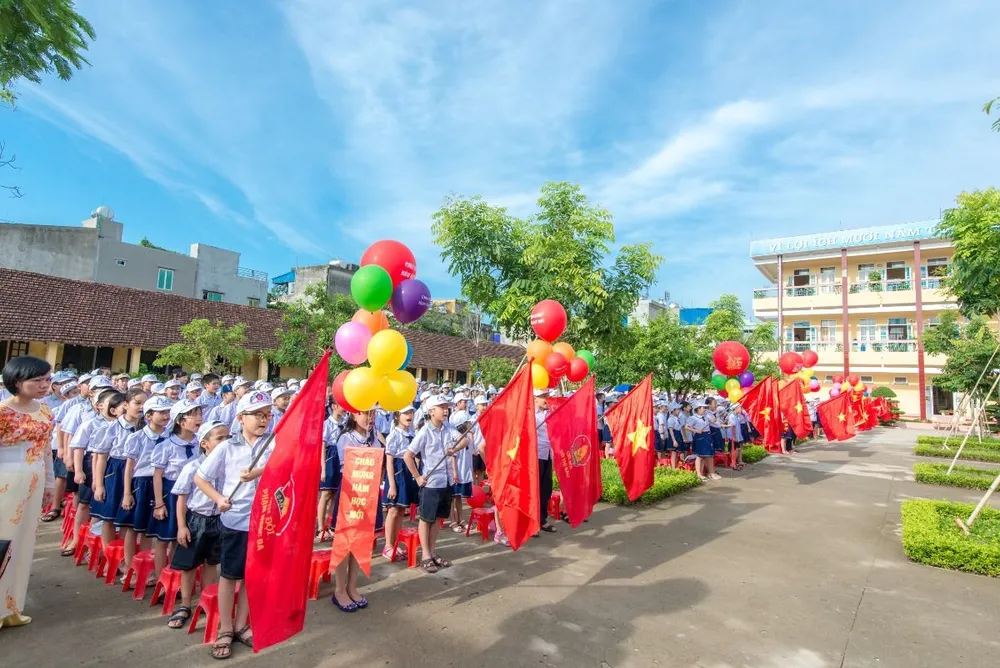 Mỗi năm học là một hành trình ý nghĩa trên con đường tích lũy tri thức, rèn luyện kỹ năng của con trẻ. Ảnh: FE CREDIT Mỗi năm học là một hành trình ý nghĩa trên con đường tích lũy tri thức, rèn luyện kỹ năng của con trẻ.jpg