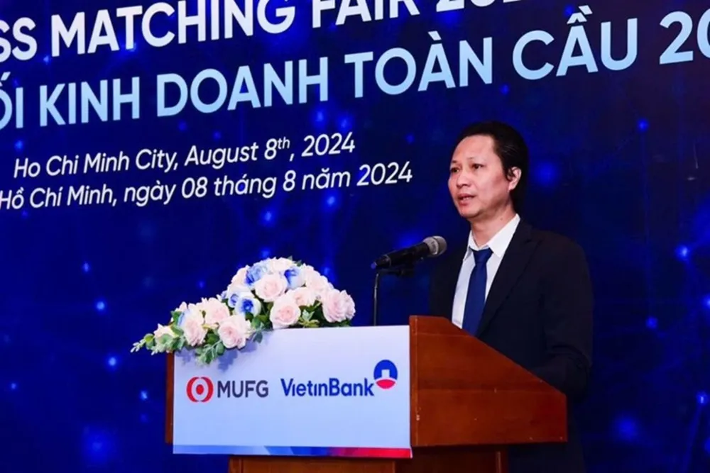 Ông Đỗ Thanh Sơn - Phó Tổng Giám đốc phụ trách Ban Điều hành VietinBank khẳng định: “VietinBank tiếp tục hỗ trợ doanh nghiệp hiện thực hóa cơ hội giao thương sau sự kiện”. VietinBank và MUFG ‘kết nối kinh doanh toàn cầu’ cho gần 100 doanh nghiệp trong và ngoài nước.jpg